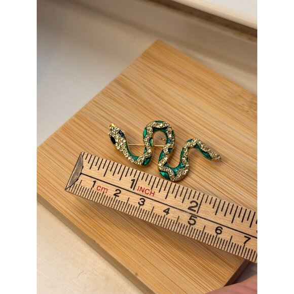 Crystal & Enamel Snake Brooch Pin Jewelry Gold-Tone Green & Clear Stones Gift Bo - Picture 3 of 5